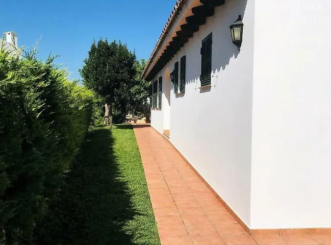 6 Con Piscina Privada. Villa *
