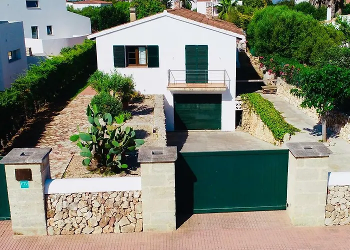 6 Con Piscina Privada. Villa